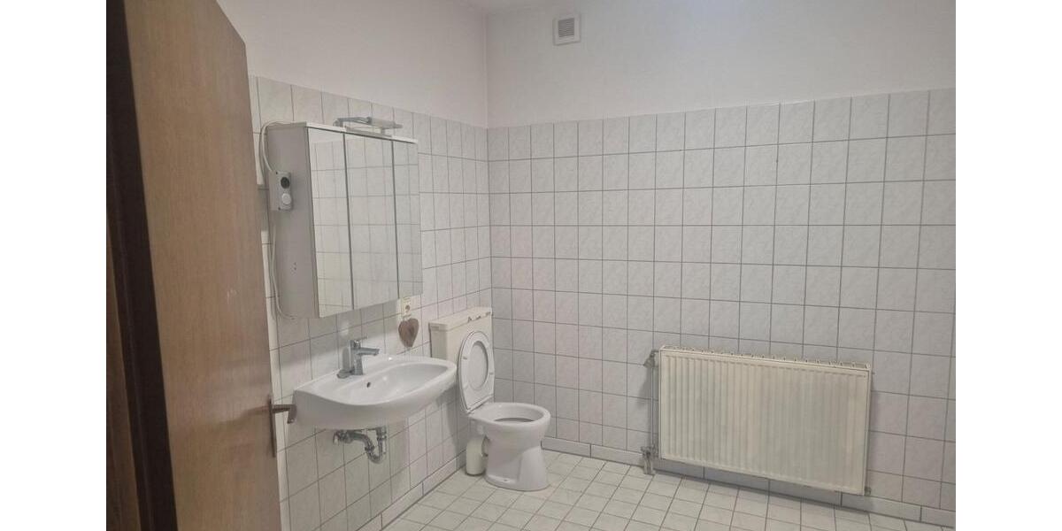 Etagenwohnung Willebadessen - 3 Zimmer, 85 m&sup2;, 630&euro; | Angebot:25073413