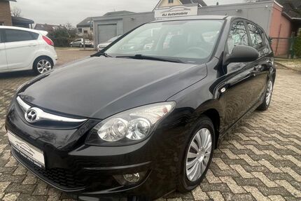 Hyundai i30 107.000 km 3.490 &euro; Paderborn 33102