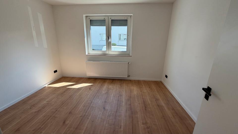 Erdgeschoßwohnung Paderborn Neuenbeken - 3 Zimmer, 76 m&sup2;, 1.320&euro; | Angebot:26267436