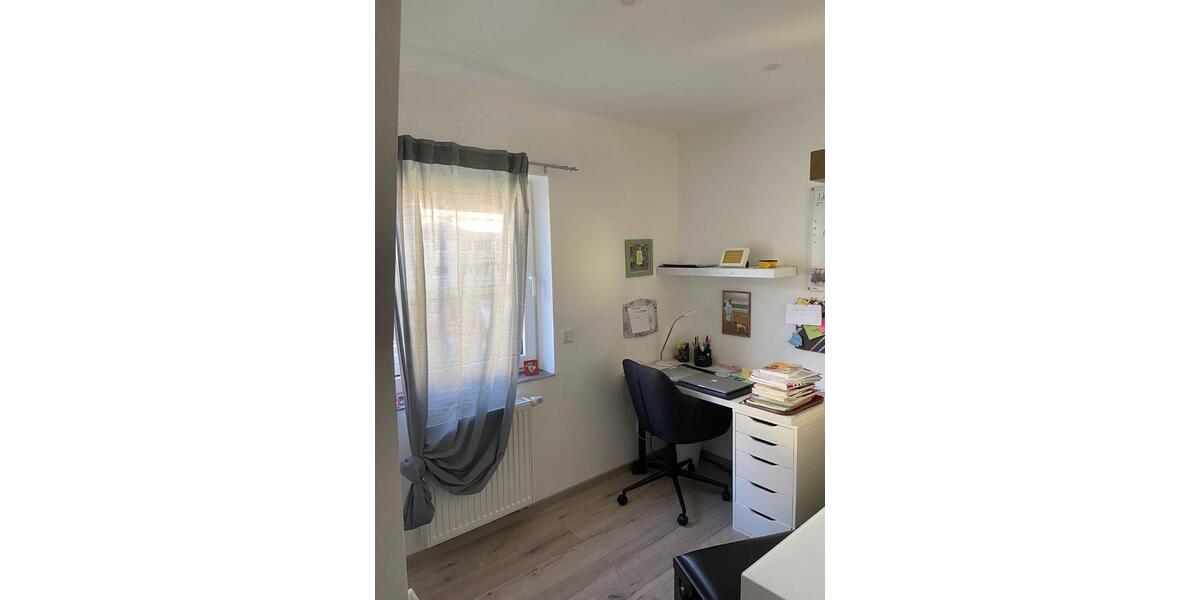 Dachgeschoßwohnung Marsberg - 2 Zimmer, 80 m&sup2;, 750&euro; | Angebot:26329328