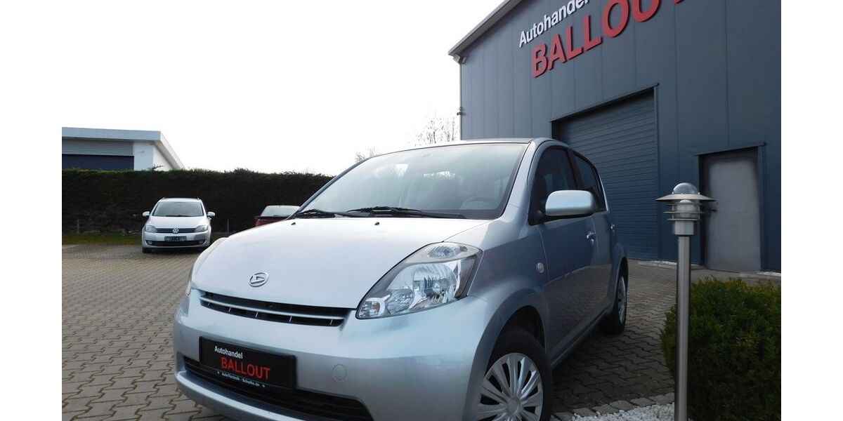 Daihatsu Sirion 63.000 km 3.999 € Lippstadt 59557