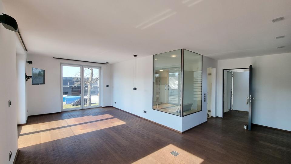 Einfamilienhaus Schloß Holte-Stukenbrock Stukenbrock - 3.5 Zimmer, 200 m&sup2;, 1.980&euro; | Angebot:26093828