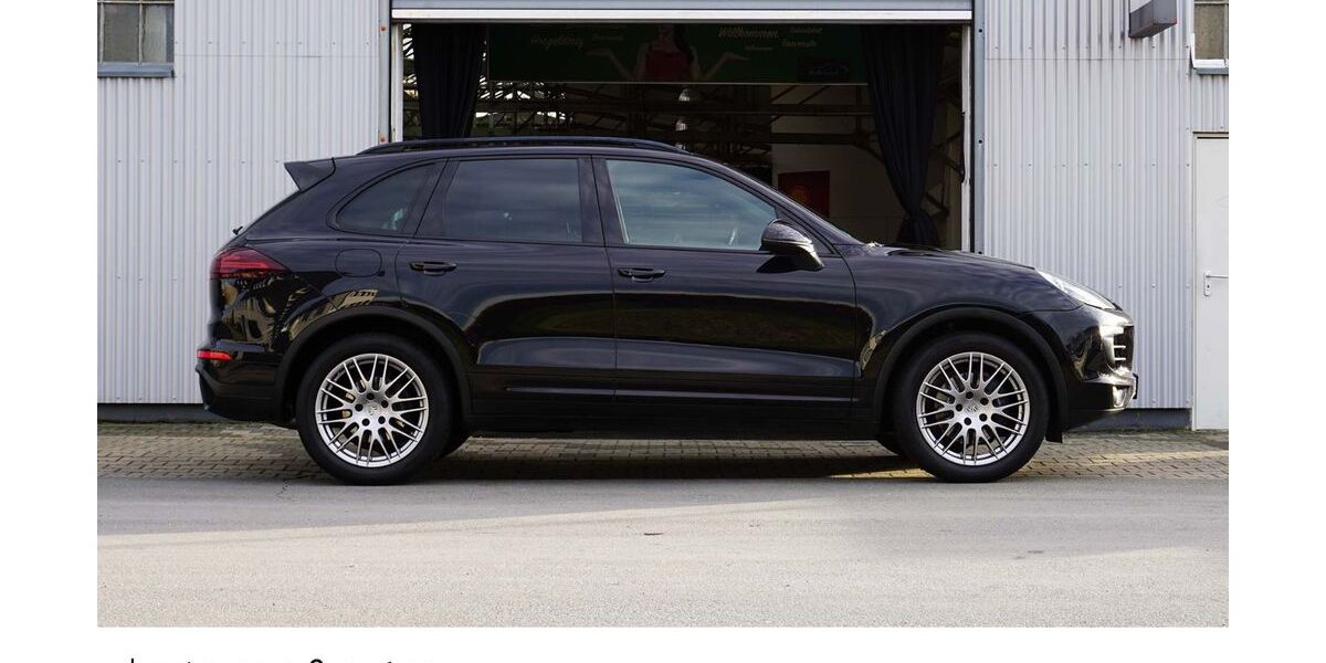 Porsche Cayenne 163.047 km 28.480 &euro; Salzkotten 33154