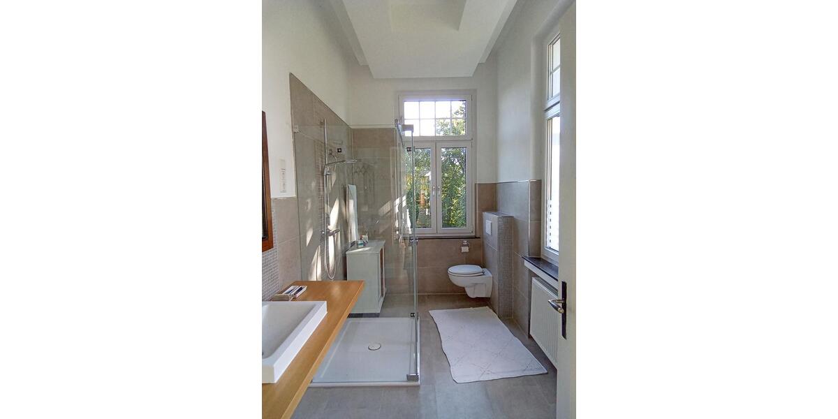 Villa Detmold Hiddesen - 12 Zimmer, 486 m&sup2;, 860.000&euro; | Angebot:26879558