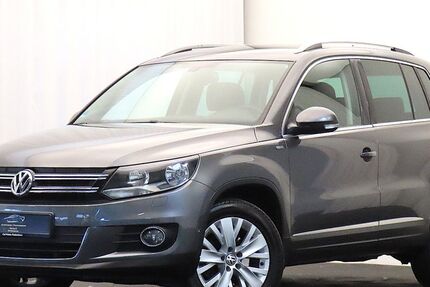VW Tiguan 96.000 km 9.950 &euro; Bad Lippspringe 33175