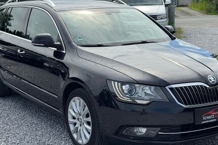 Skoda Superb 123.000 km 12.499 &euro; Salzkotten 33154