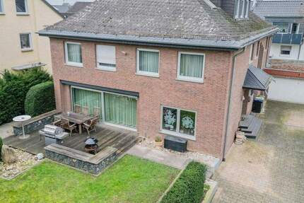 Haus Paderborn Kernstadt - 9 Zimmer, 303 m&sup2;, 950.000&euro; | Angebot:25248601