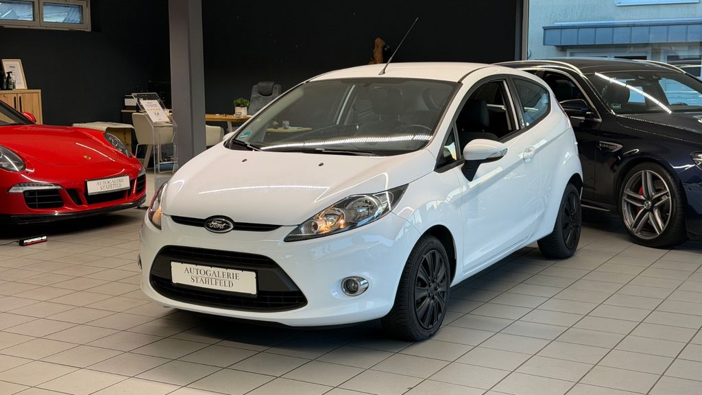 Ford Fiesta 90.000 km 5.699 &euro; Schloß Holte Stukenbrock 33758