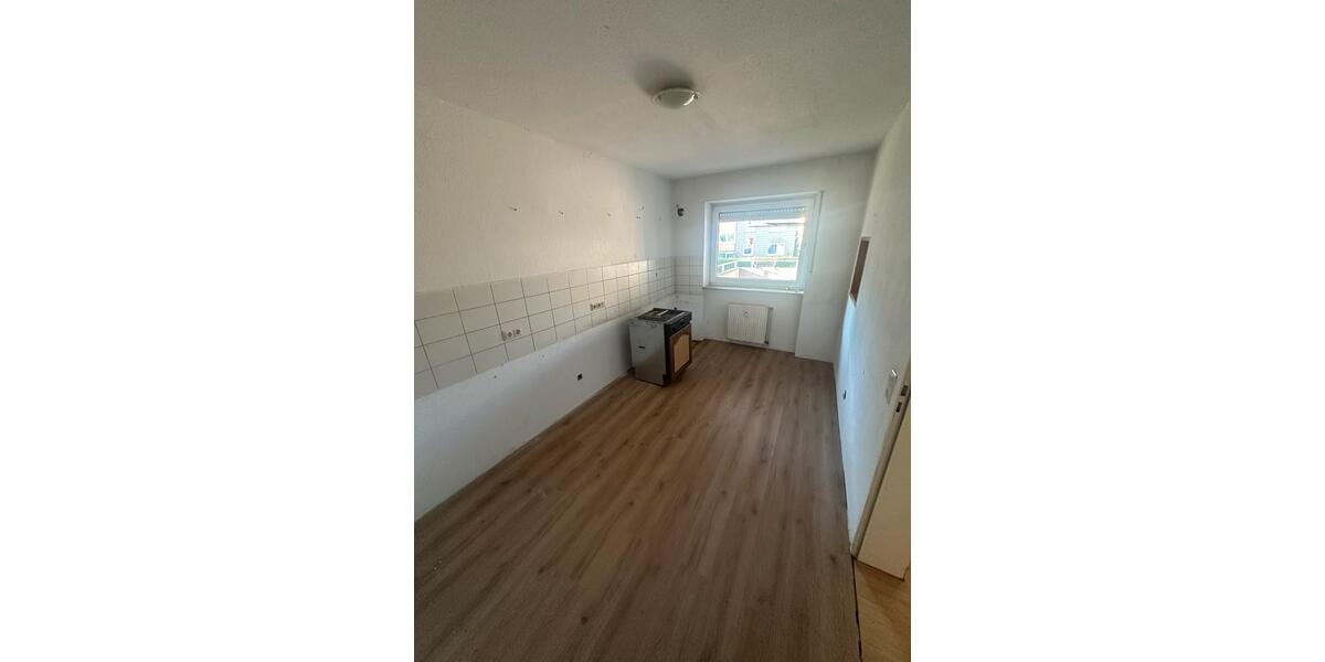 Etagenwohnung Detmold - 3 Zimmer, 76 m&sup2;, 155.000&euro; | Angebot:24767732