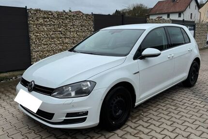 VW Golf 174.000 km 7.299 &euro; Büren 33142