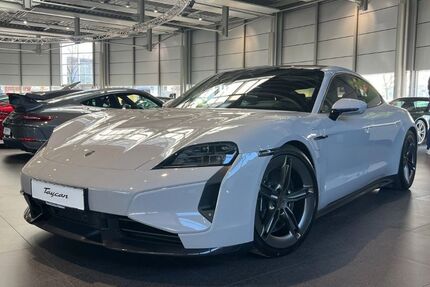 Porsche Taycan 3.000 km 205.890 &euro; Paderborn 33100