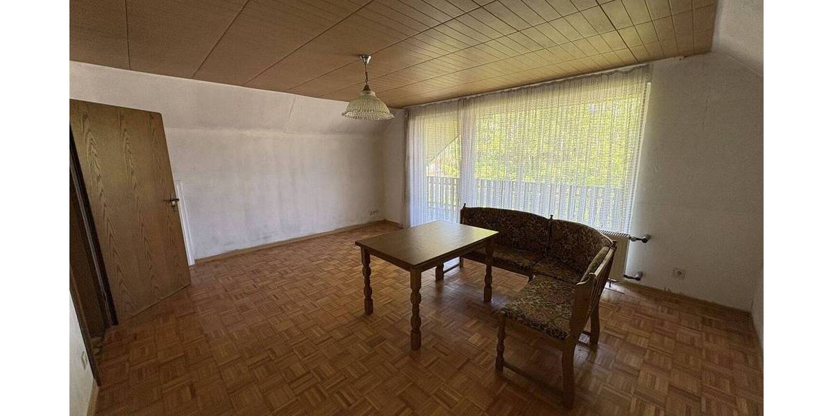 Mehrfamilienhaus, Wohnhaus Altenbeken - 8 Zimmer, 171 m&sup2;, 298.000&euro; | Angebot:26816526