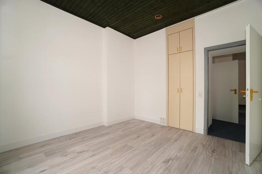 Büro- oder Praxisräume im Hochparterre in einem denkmalgeschützten Gebäude im Zentrum von Detmold
