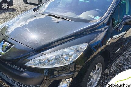 Peugeot 308 107.946 km 2.949 &euro; Horn Bad Meinberg 32805