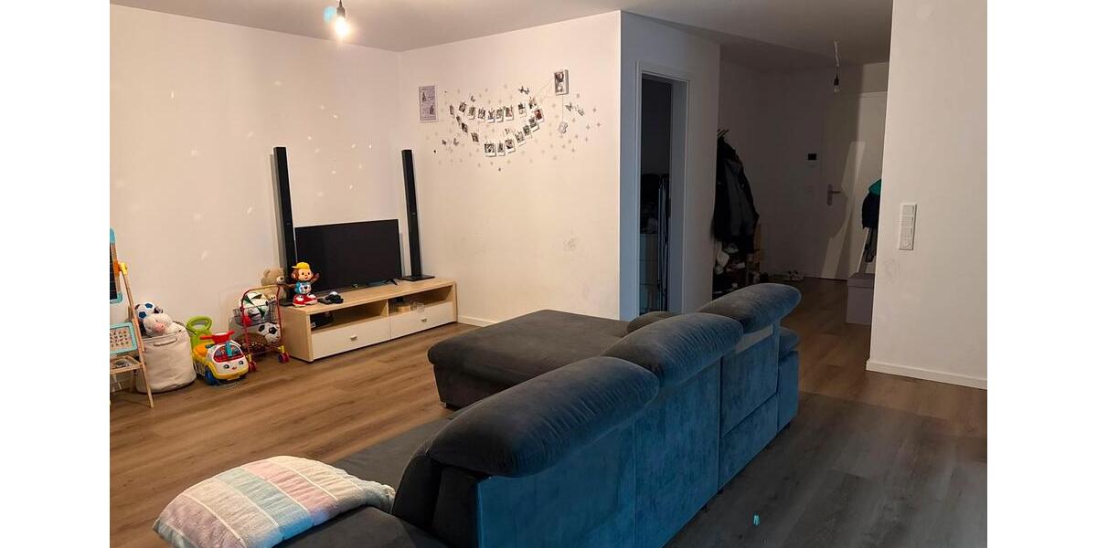 Erdgeschoßwohnung Detmold - 2 Zimmer, 72 m&sup2;, 865&euro; | Angebot:26610415