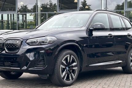BMW iX3 9.950 km 47.360 € Lippstadt 59557