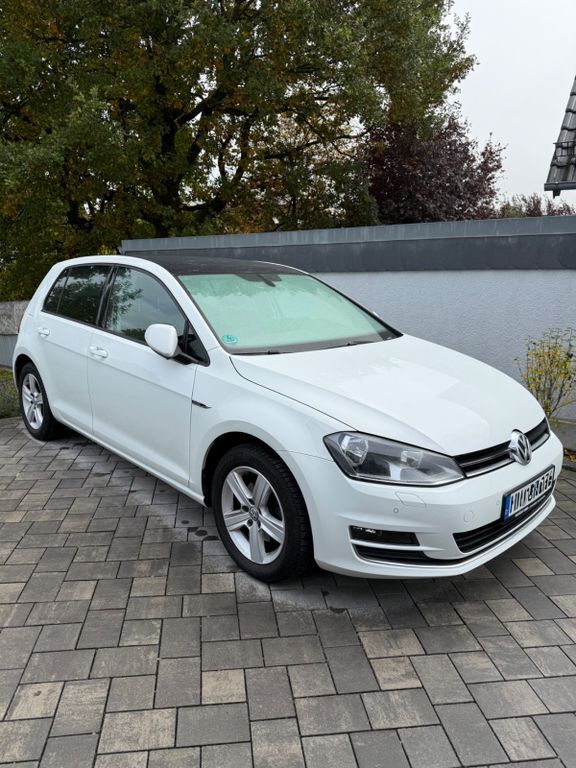 VW Golf 114.600 km 12.890 € Bad Driburg 33014