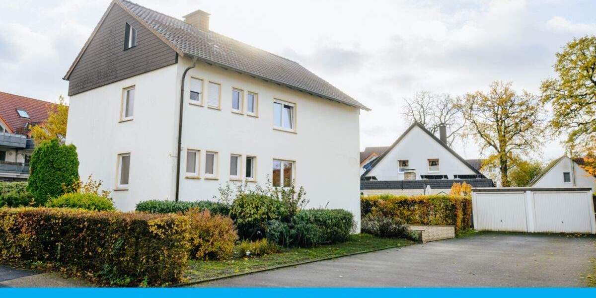 Gepflegt mit Möglichkeiten! Zweifamilienhaus mit Garagen 6 zimmer