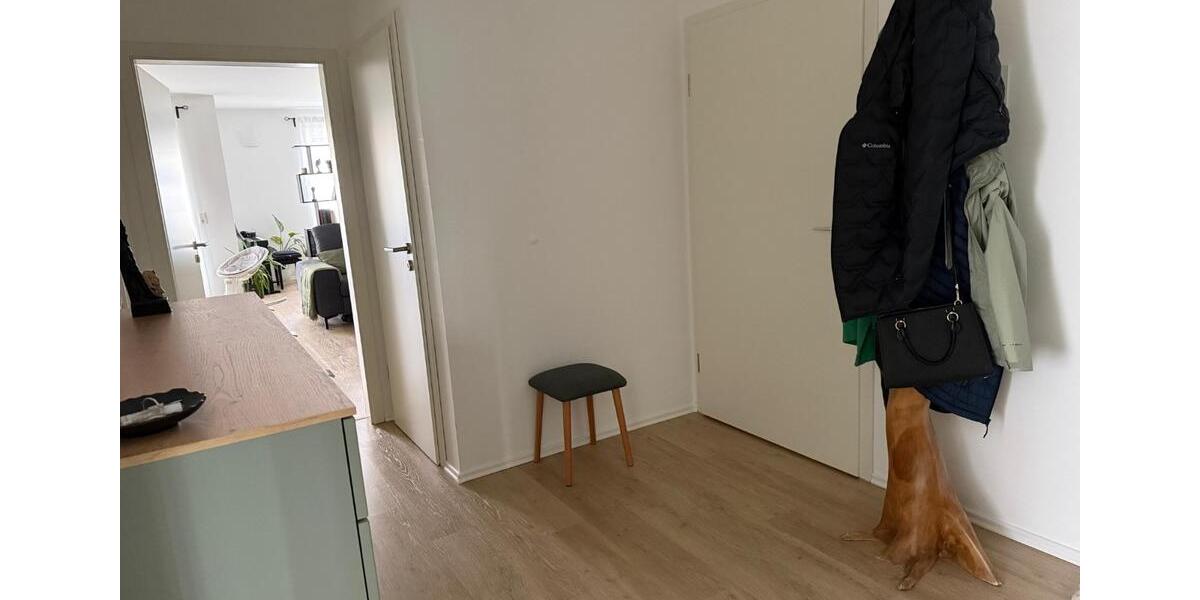 Etagenwohnung Schlangen - 3 Zimmer, 88 m&sup2;, 860&euro; | Angebot:26625148