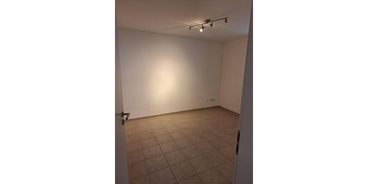 Etagenwohnung Paderborn Neuenbeken - 2 Zimmer, 60 m&sup2;, 420&euro; | Angebot:25402741