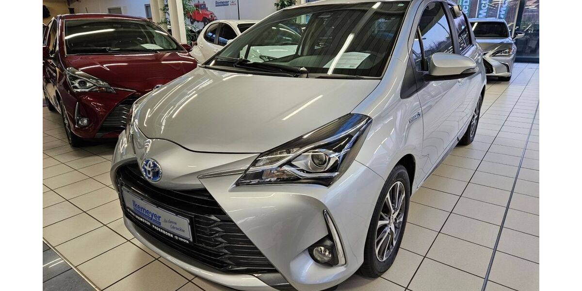 Toyota Yaris 29.745 km 16.490 € Paderborn 33104