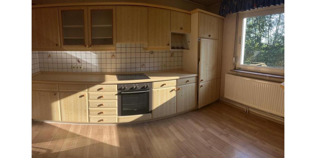 Dachgeschoßwohnung Paderborn - 4 Zimmer, 90 m&sup2;, 670&euro; | Angebot:27597436
