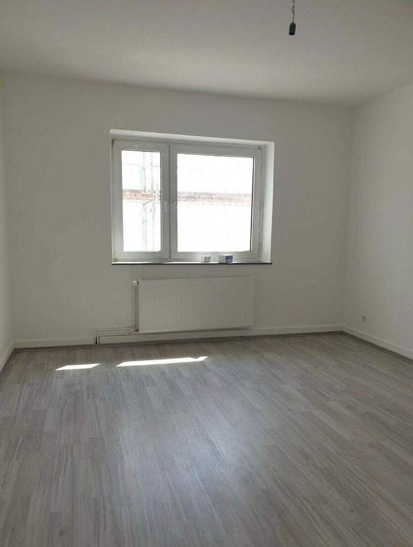 Modernisierte Altbauwohnung in zentraler Lage 3 zimmer