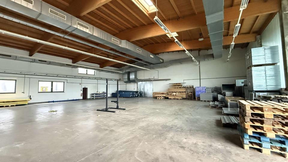 Gewerbeobjekt Hövelhof - 4.500&euro; | Angebot:26439979