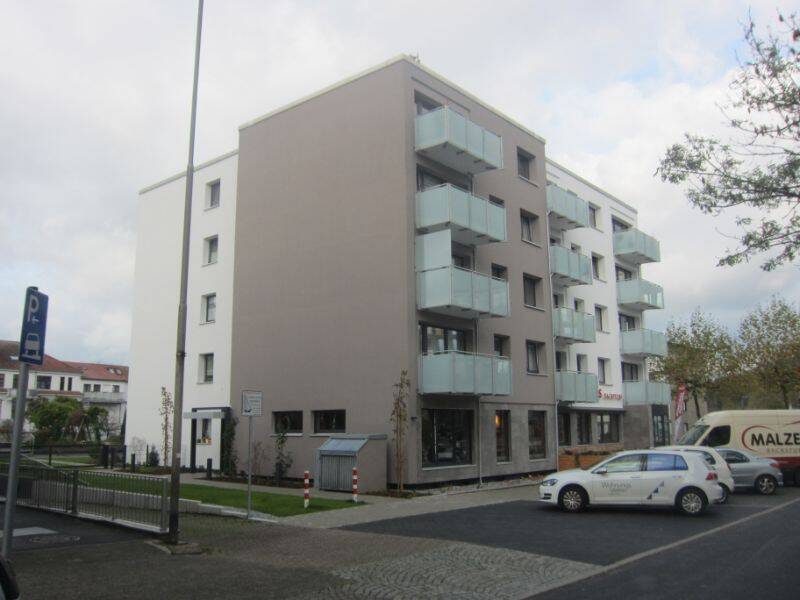 Kleine Wohnung mit Balkon wird für Sie modernisiert!