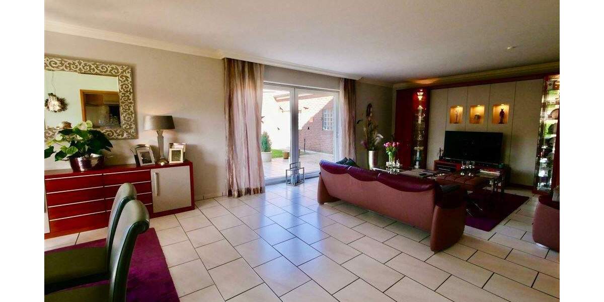 Mehrfamilienhaus, Wohnhaus Bad Lippspringe - 5 Zimmer, 180 m&sup2;, 752.000&euro; | Angebot:25682064