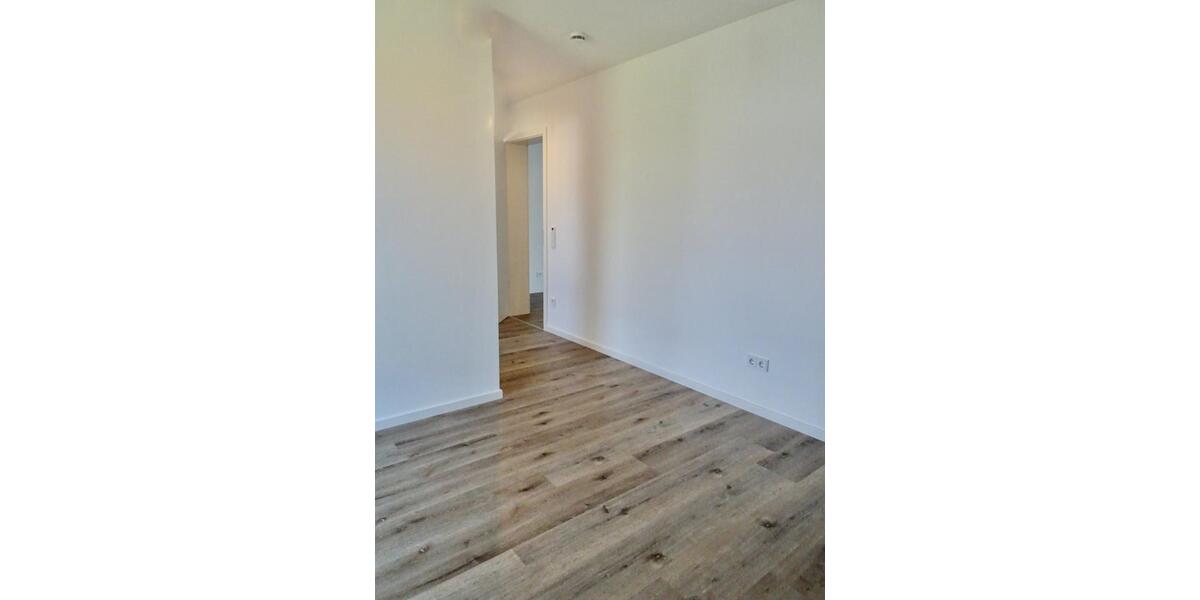 Dachgeschoßwohnung Paderborn Elsen - 4 Zimmer, 134 m&sup2;, 1.600&euro; | Angebot:25933364