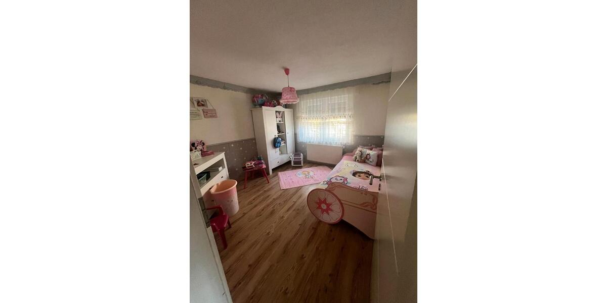 Einfamilienhaus Willebadessen - 9 Zimmer, 174 m&sup2;, 115.000&euro; | Angebot:26223462