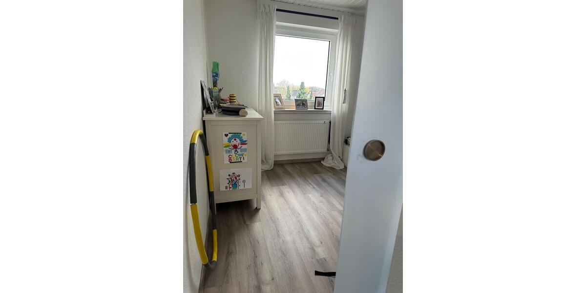 Dachgeschoßwohnung Verl - 3 Zimmer, 72 m&sup2;, 720&euro; | Angebot:26315049