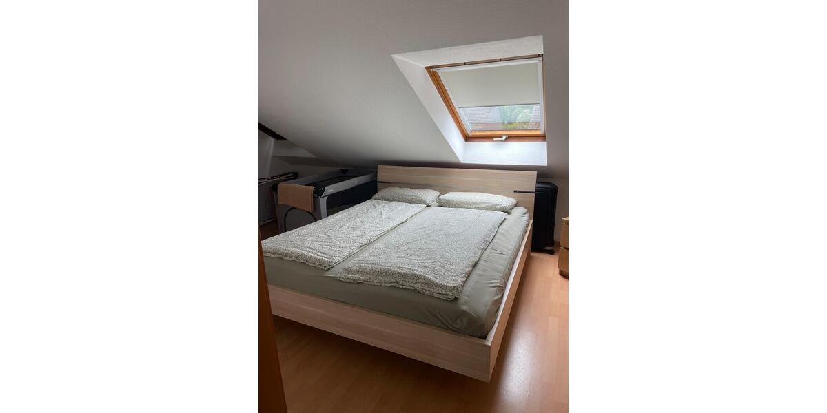 Dachgeschoßwohnung Verl - 2 Zimmer, 80 m&sup2;, 680&euro; | Angebot:26665448