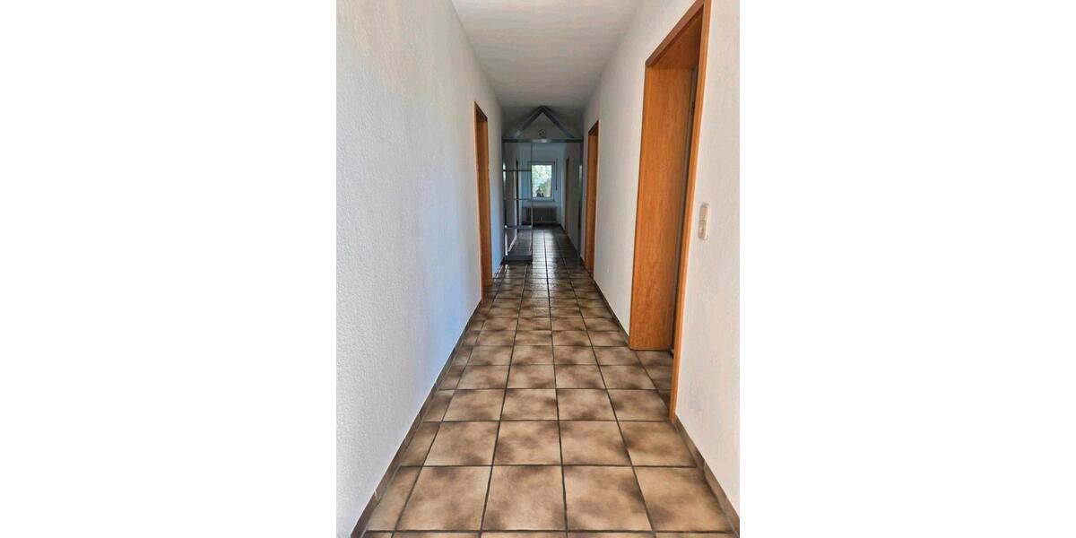 Etagenwohnung Marsberg - 3 Zimmer, 105 m&sup2;, 620&euro; | Angebot:26367858