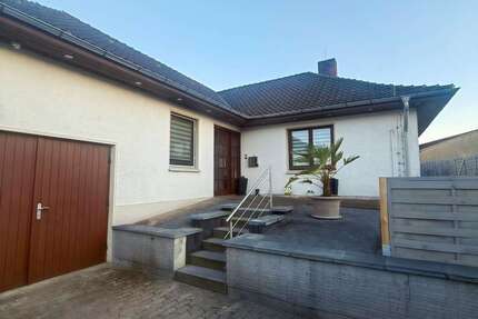 Haus Oerlinghausen - 6 Zimmer, 100 m&sup2;, 385.000&euro; | Angebot:26606198
