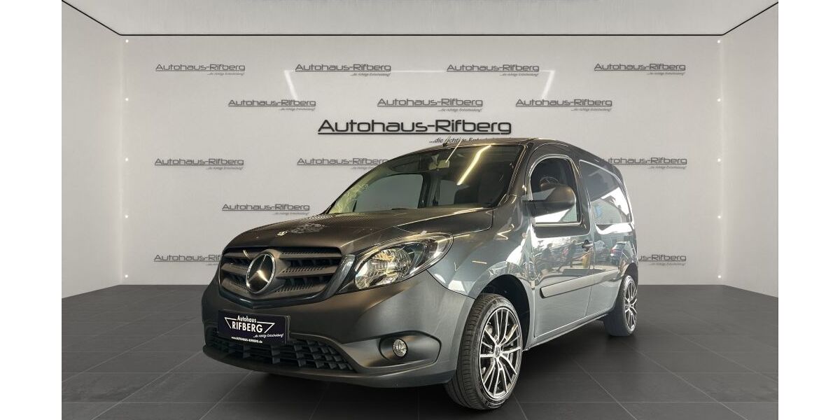 Mercedes-Benz Citan 83.000 km 11.890 &euro; Detmold 32758