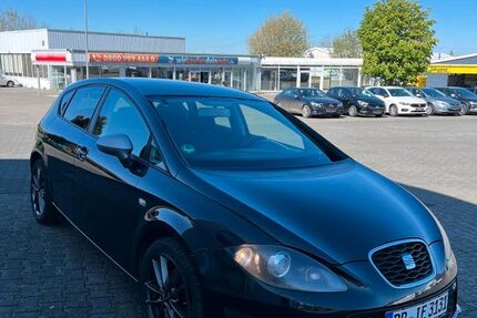 Seat Leon 159.000 km 6.399 &euro; Paderborn 33102