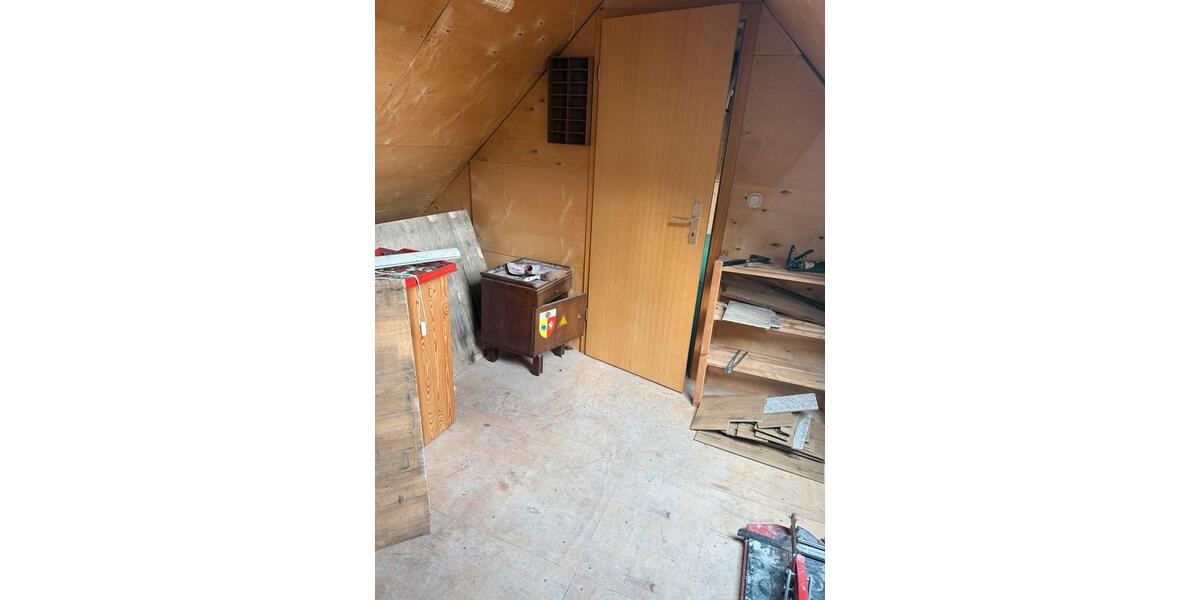 Etagenwohnung Detmold Hakedahl - 3.5 Zimmer, 110 m&sup2;, 950&euro; | Angebot:26615600