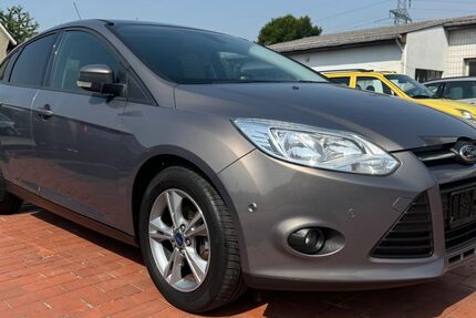 Ford Focus 102.000 km 4.200 € Leopoldshöhe 33818