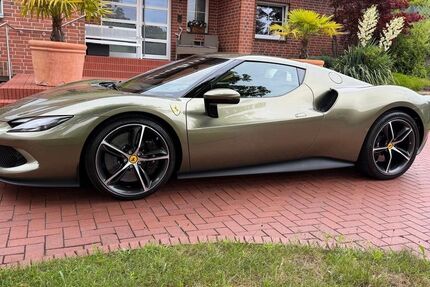 Ferrari 296 GTB 3.950 km 249.999 &euro; Schloß-Holte 33758