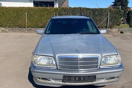 Mercedes C 200