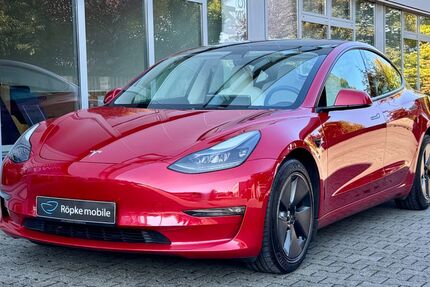 Tesla Model 3 50.675 km 31.890 € Paderborn 33100
