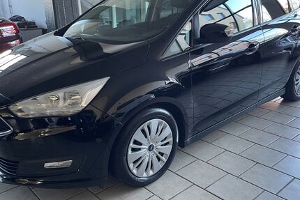 Ford C-Max 106.000 km 8.450 &euro; Detmold 32756