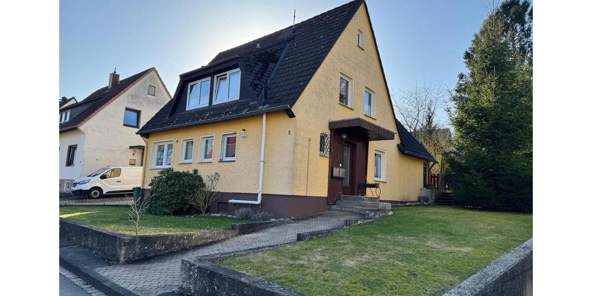 Einfamilienhaus Horn-Bad Meinberg Bad Meinberg - 8 Zimmer, 180 m&sup2;, 255.000&euro; | Angebot:25824450