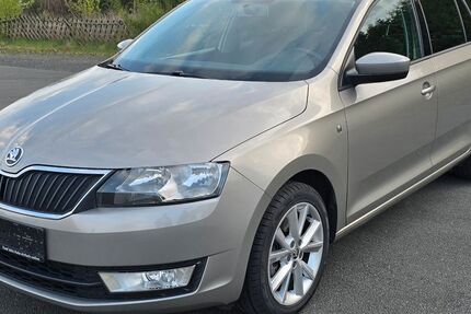 Skoda Rapid 103.500 km 9.399 &euro; Horn-Bad Meinberg 32805