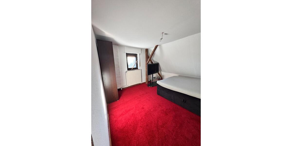 Einfamilienhaus Nieheim - 6 Zimmer, 160 m&sup2;, 115.000&euro; | Angebot:26939542