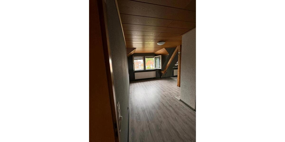Dachgeschoßwohnung Brakel - 2 Zimmer, 72 m&sup2;, 700&euro; | Angebot:26321260