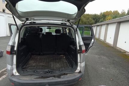 Ford S-Max 187.000 km 2.000 € Geseke 59590