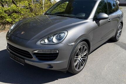 Porsche Cayenne 201.850 km 15.900 &euro; Schloß Holte-Stukenbrock 33758